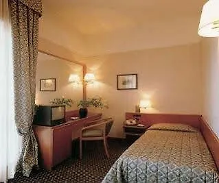 Hotel Ascot Milano 4*,  Italien